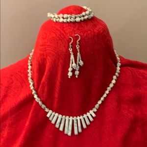 Howlite jewelry set
